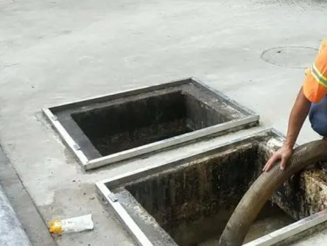 石鼓化粪池清理
